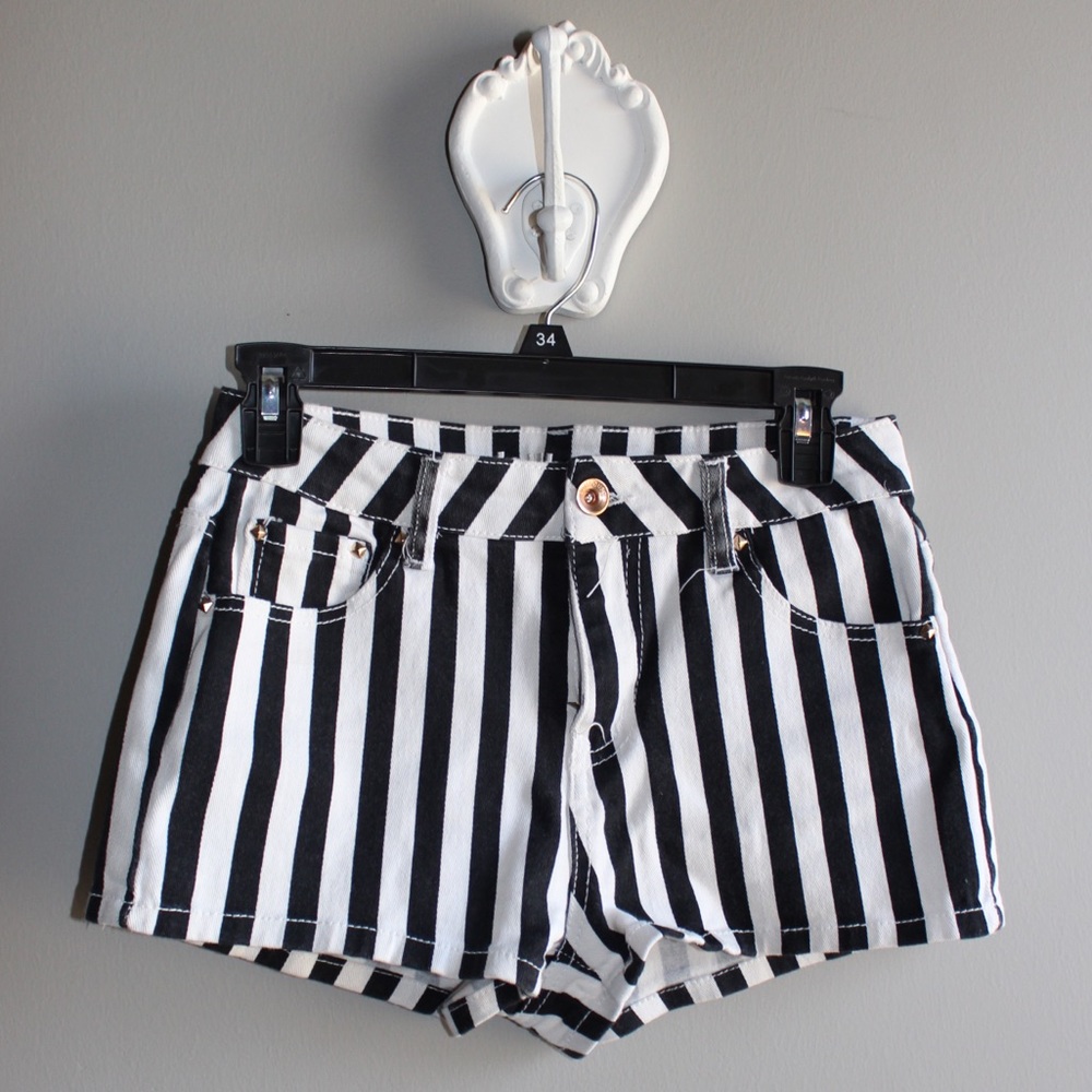 B/W striped jean shorts